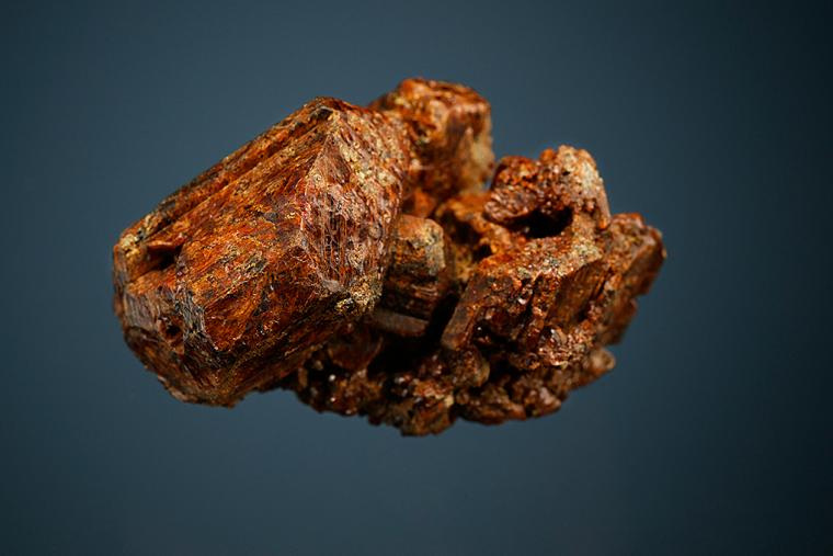 CLINOHUMITE