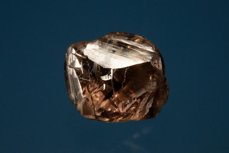 DIAMOND (0.38 ct)