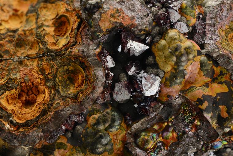 CUPRITE with DELAFOSSITE on GOETHITE