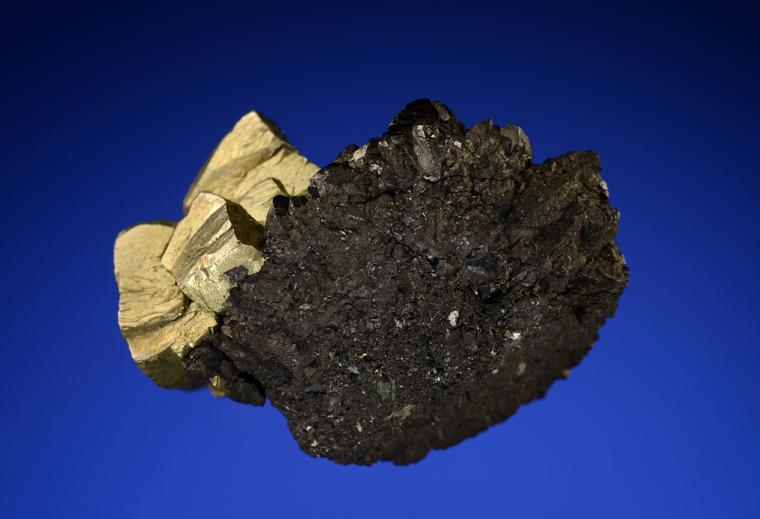 PYRITE on MAGNETITE