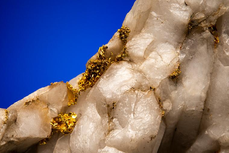 GOLD in QUARTZ