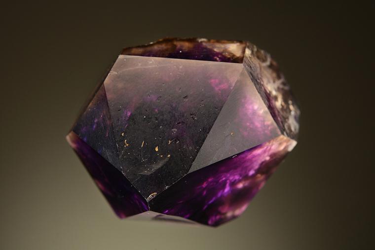 QUARTZ var. Amethyst