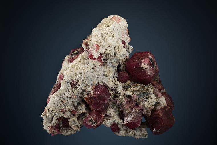 GROSSULAR