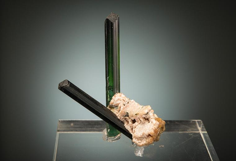 ELBAITE