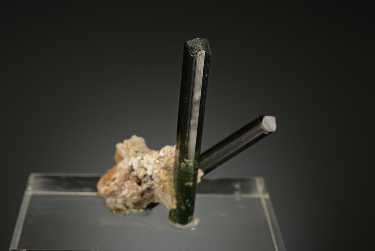 ELBAITE
