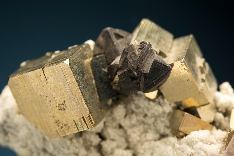 FLUORITE with SPHALERITE and PYRITE