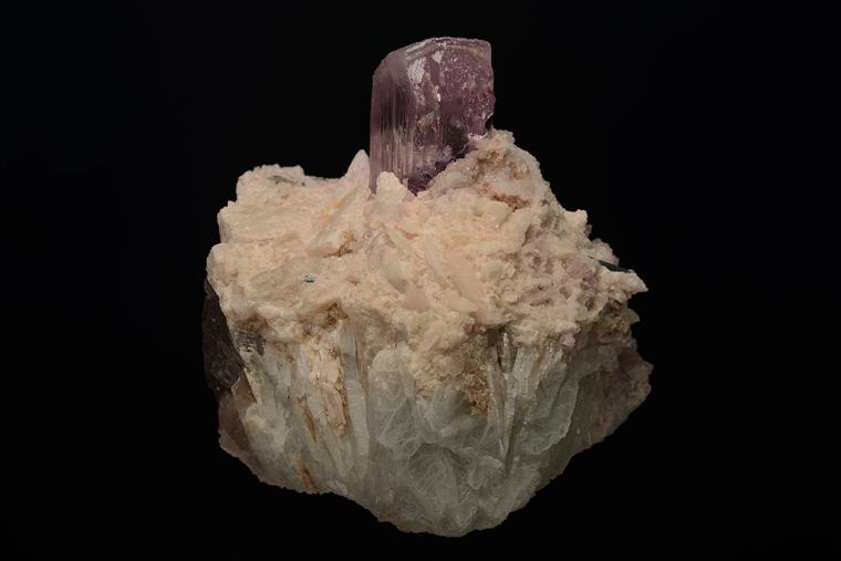 SPODUMENE var. Kunzite