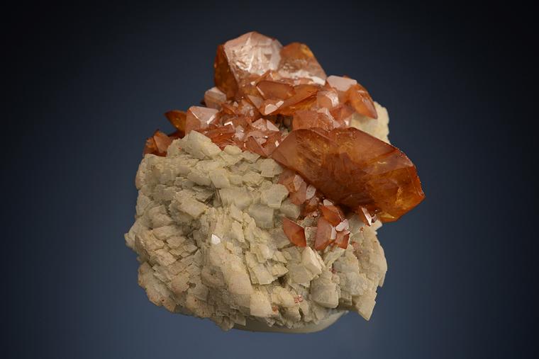 WULFENITE on DOLOMITE