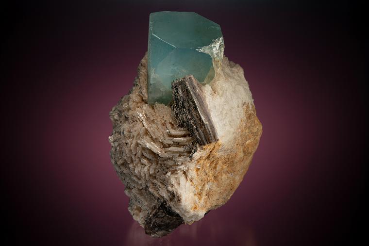 TOPAZ with MUSCOVITE and ALBITE