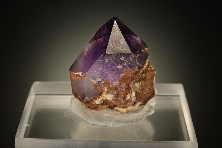 QUARTZ var. Amethyst