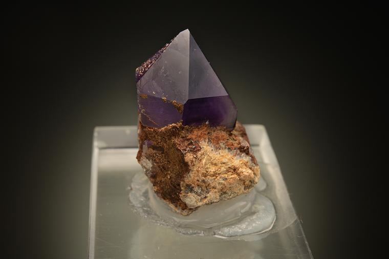 QUARTZ var. Amethyst