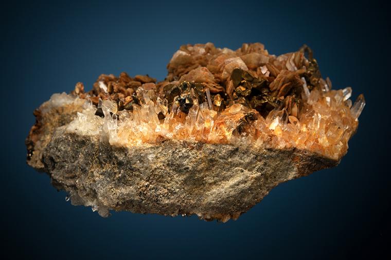 SIDERITE with CHALCOPYRITE on QUARTZ