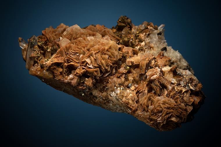 SIDERITE with CHALCOPYRITE on QUARTZ