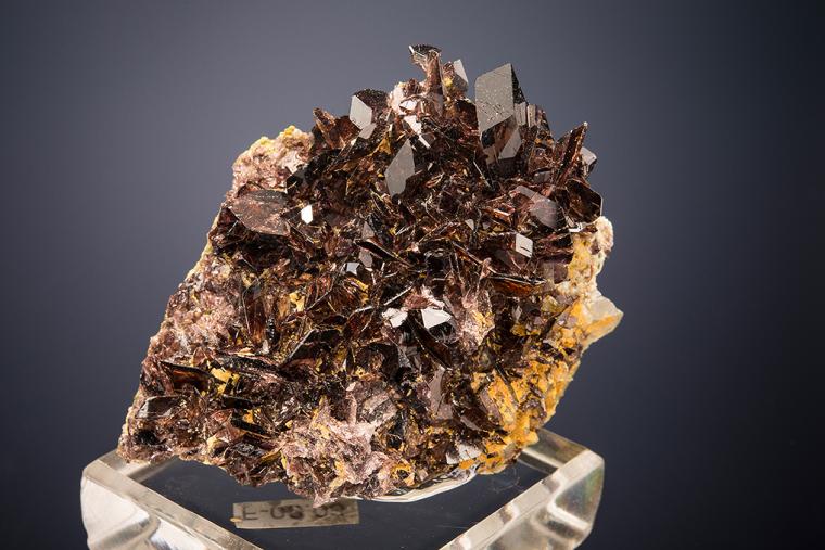 AXINITE-(Fe)
