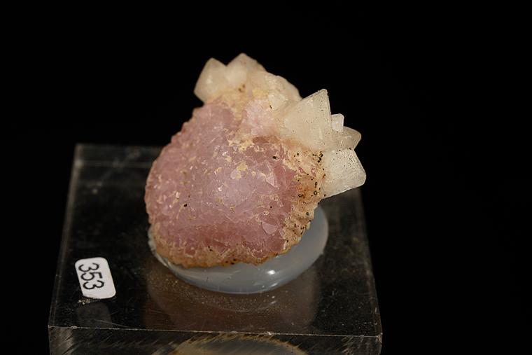 WARDITE on QUARTZ var. Rose QUARTZ