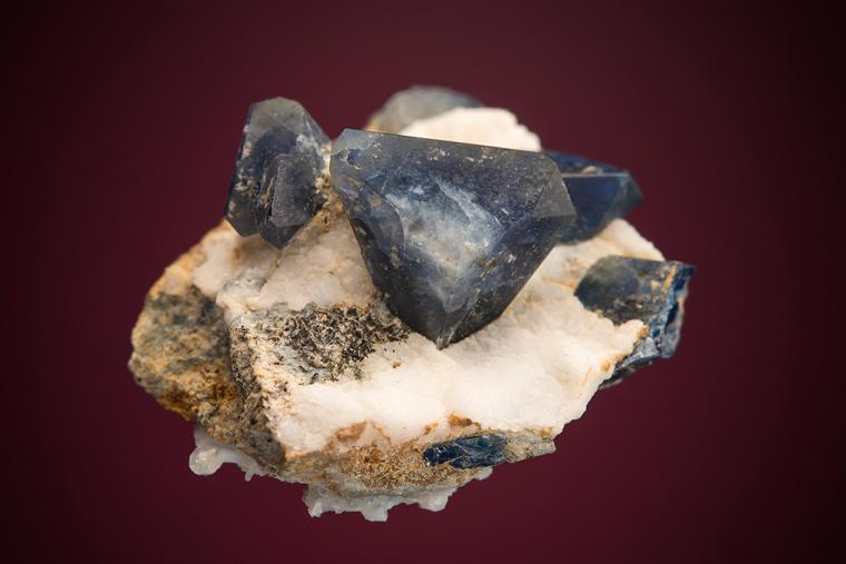 BENITOITE