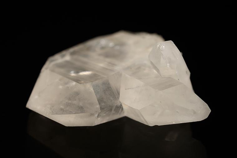 QUARTZ (Japan-law twin)