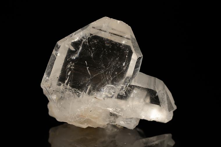 QUARTZ (Japan-law twin)