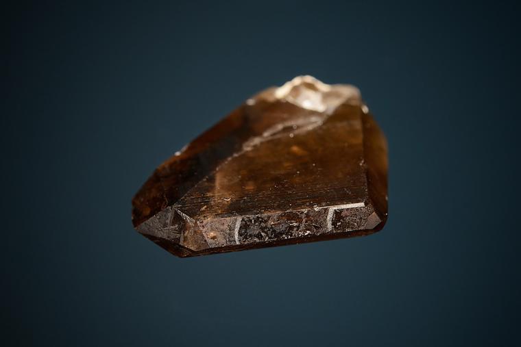 QUARTZ var. Smoky (Japan-law twin)