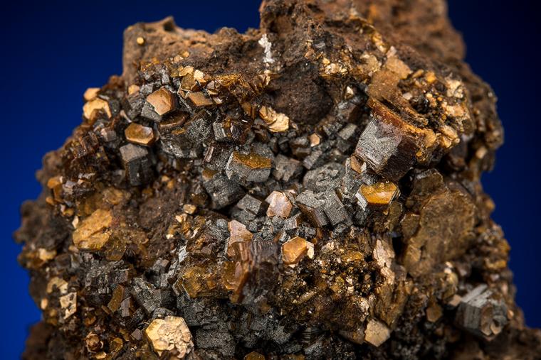 SHIGAITE with SEAMANITE
