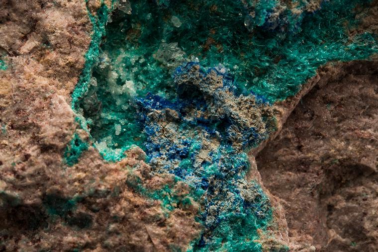 AJOITE with SHATTUCKITE, CALCITE and BARITE