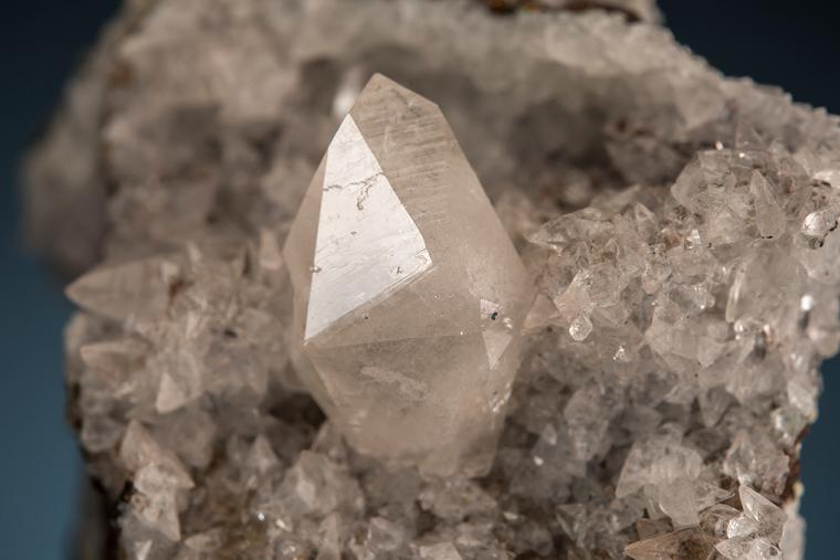 CALCITE on CHALCOPYRITE
