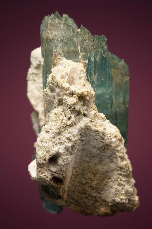 BERYL var. Aquamarine (repaired)