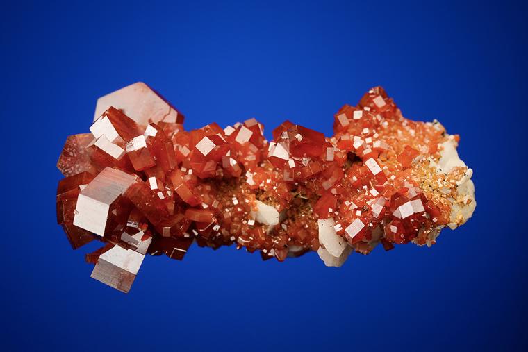 VANADINITE on BARITE