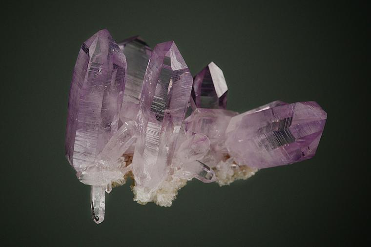 QUARTZ var. Amethyst