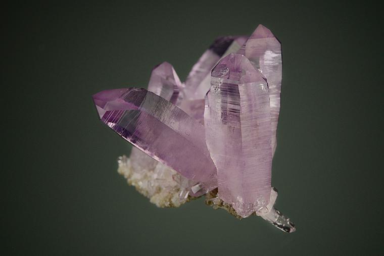 QUARTZ var. Amethyst
