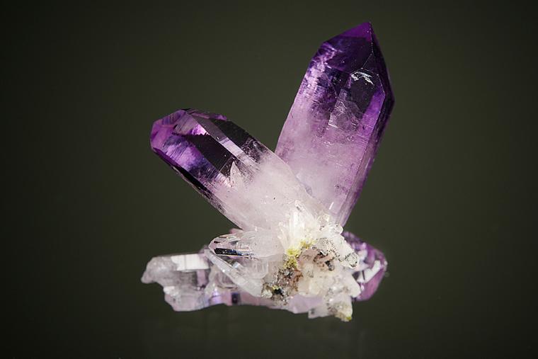 QUARTZ var. Amethyst
