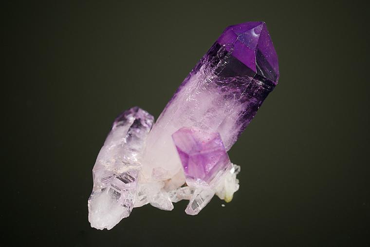 QUARTZ var. Amethyst
