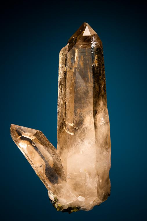 QUARTZ with EPIDOTE