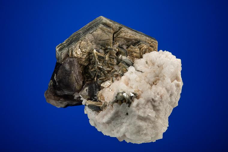 MUSCOVITE with QUARTZ var. Smoky and ALBITE