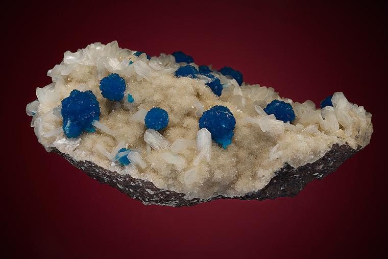 CAVANSITE on STILBITE