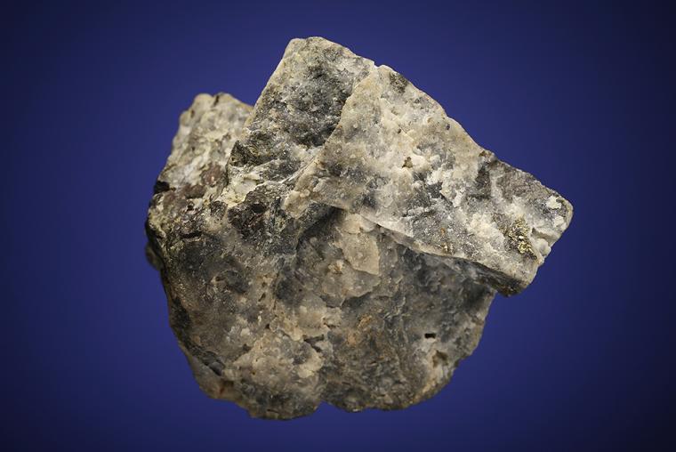 GOLD with BISMUTHINITE and FAMATINITE