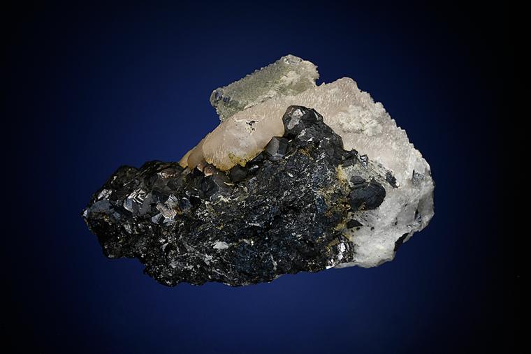 FLUORITE and CALCITE on GALENA