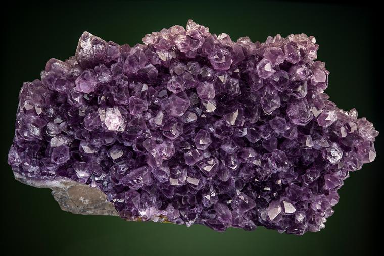 QUARTZ var. Amethyst