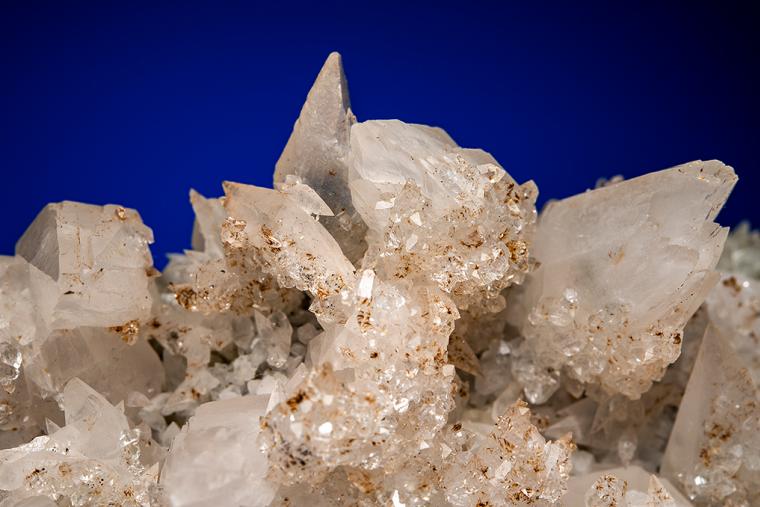 QUARTZ on CALCITE
