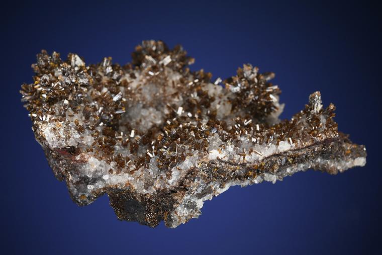 VANADINITE on CALCITE