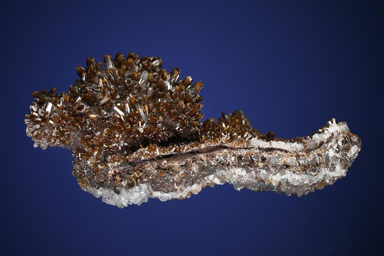 VANADINITE on CALCITE