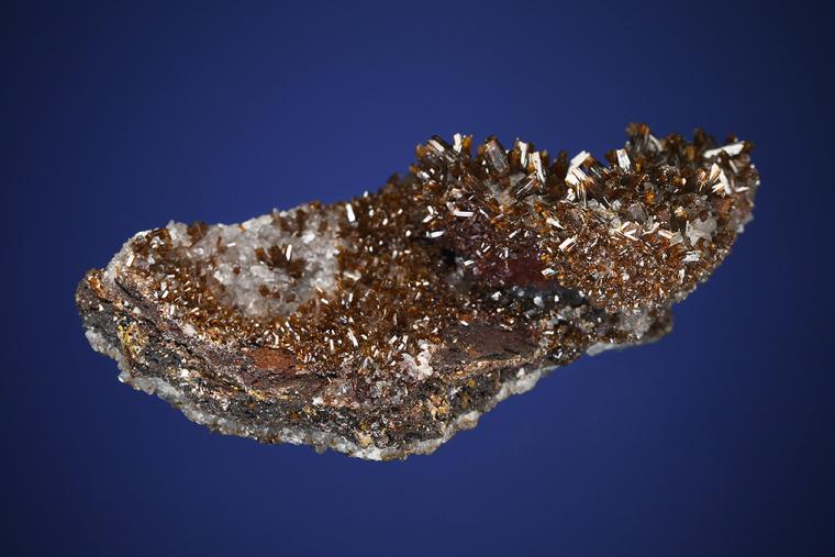 VANADINITE on CALCITE