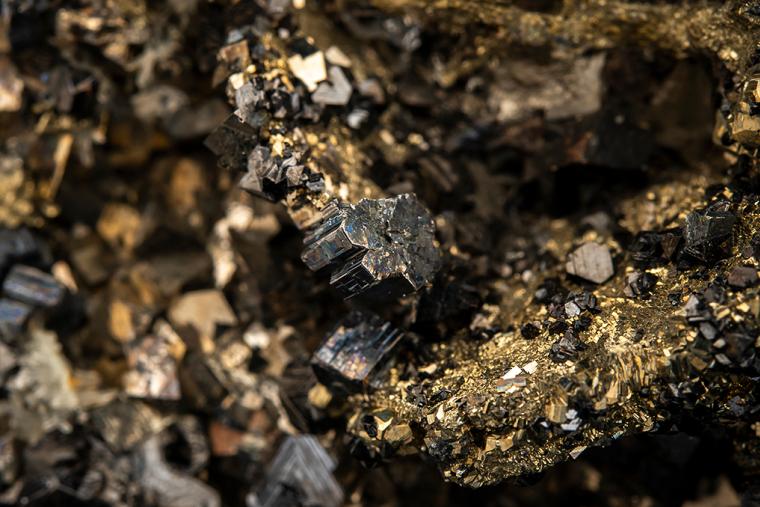 PYRITE after PYRRHOTITE with BOURNONITE, SPHALERITE and ARSENOPYRITE