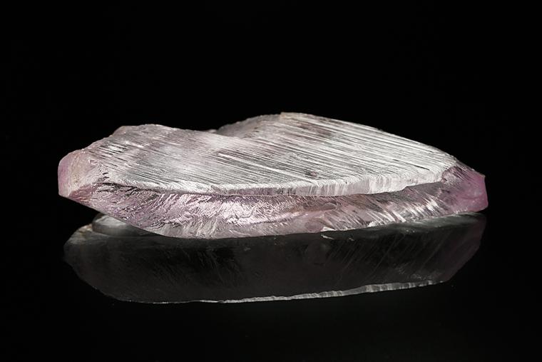 SPODUMENE var. Kunzite