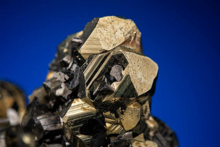ENARGITE on PYRITE