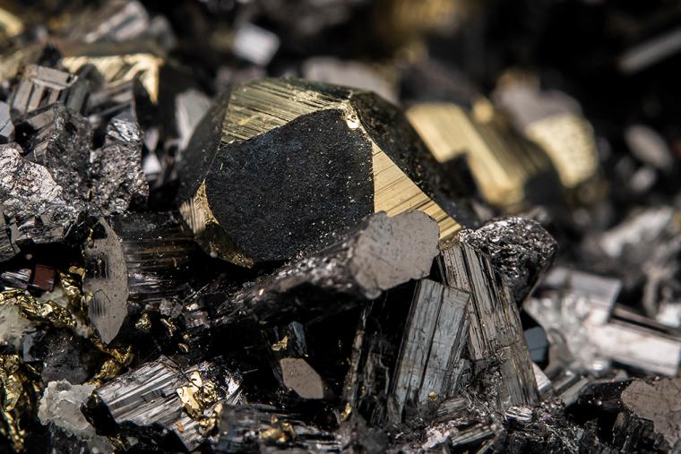 ENARGITE on PYRITE