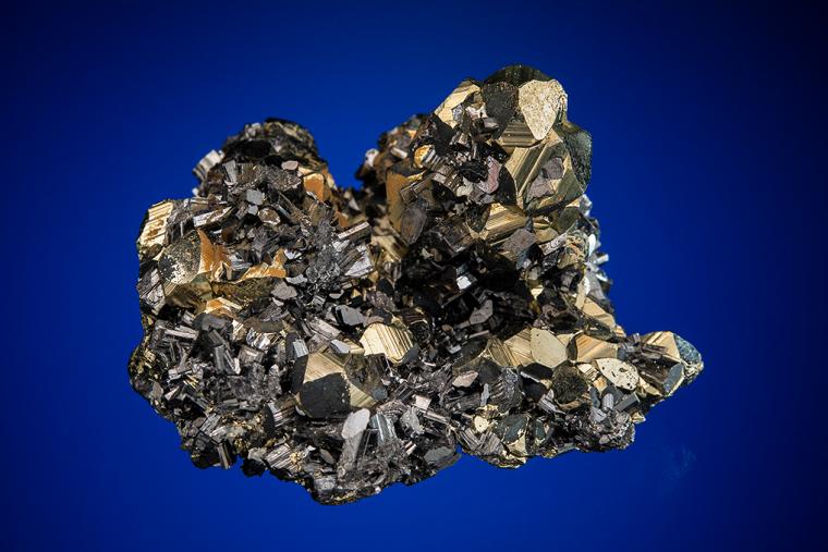 ENARGITE on PYRITE