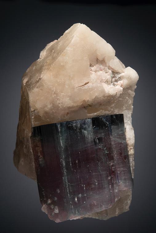 ELBAITE 