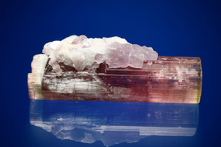ELBAITE with LEPIDOLITE and ALBITE var. Cleavelandite