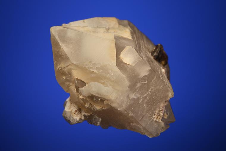 STIBIOTANTALITE on QUARTZ